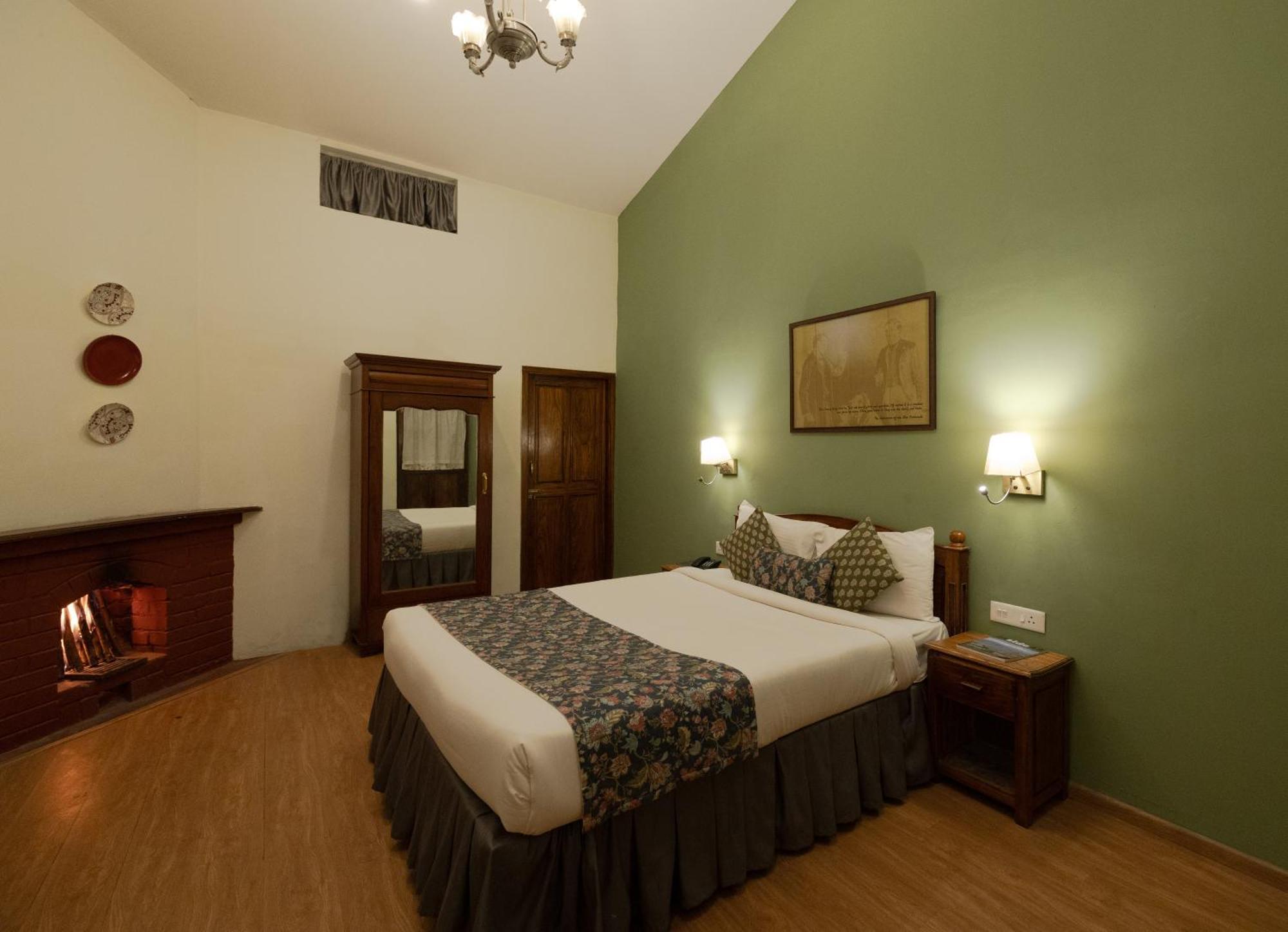 Sherlock Udagamandalam Exterior foto